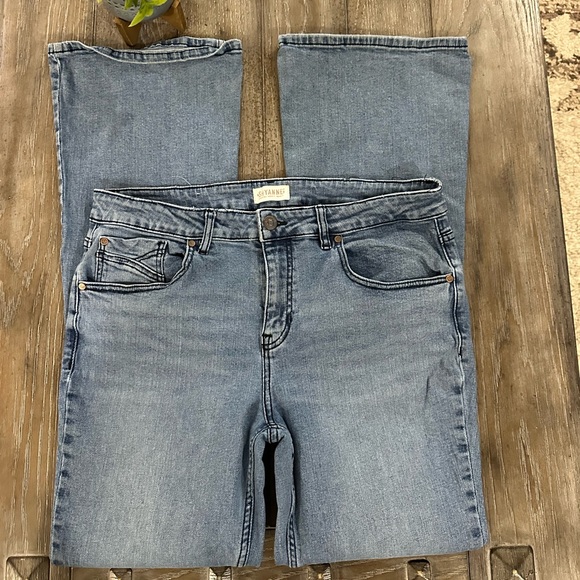 Shyanne Denim - Shyanne Flare Leg Jeans